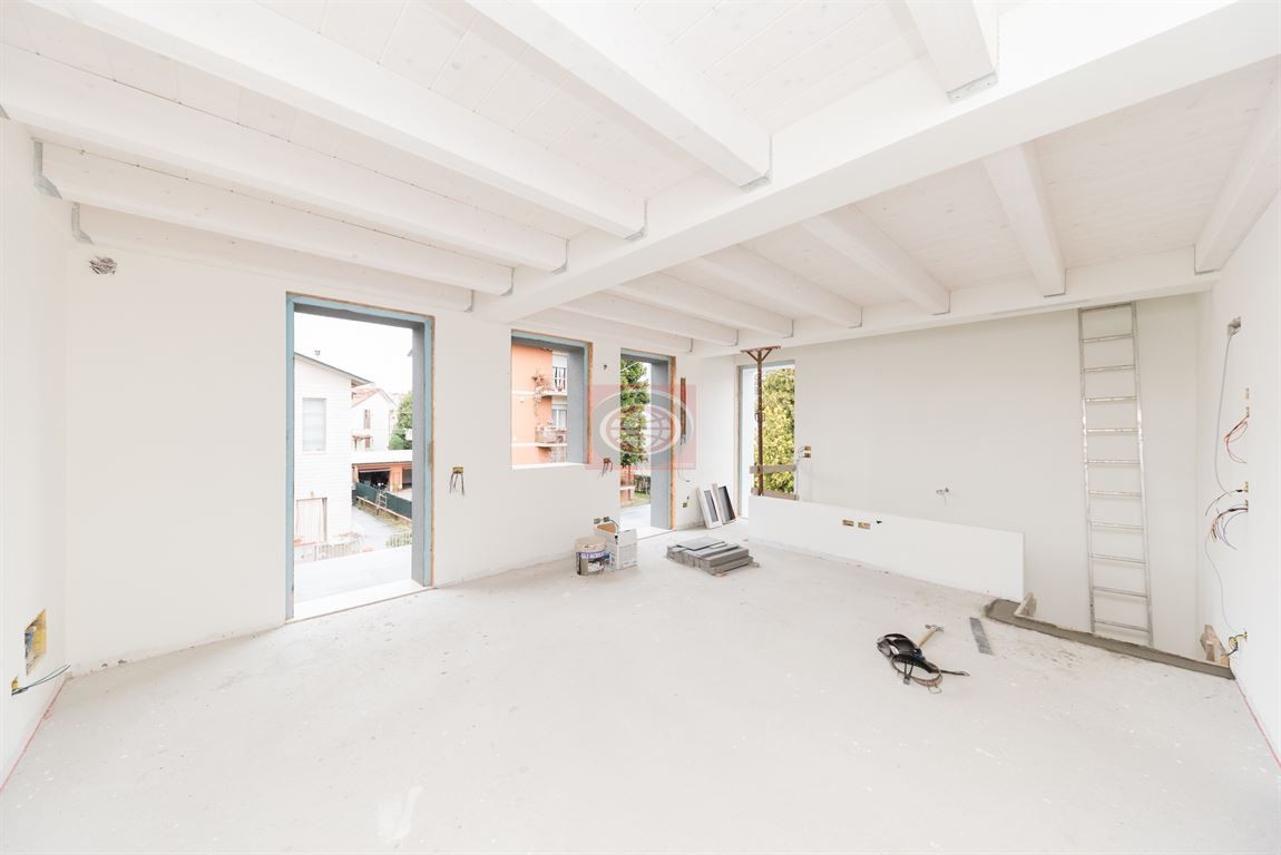 SAN MAURO IN VALLE: appartamento NUOVO con ampie dimensione, doppio garage, INGRESSO INDIPENDENTE - FINITURE LUSSO.