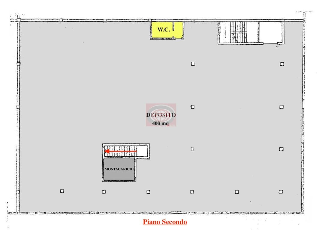 Martorano zona Concessionarie (AUN215): si affitta, a decorrere dal 01/12/2025,  deposito/magazzino con w.c.